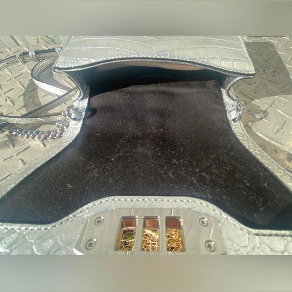 NWOT Rebecca Minkoff Small Love leather Crossbody shoulder bag silver crocodile - Picture 5 of 6